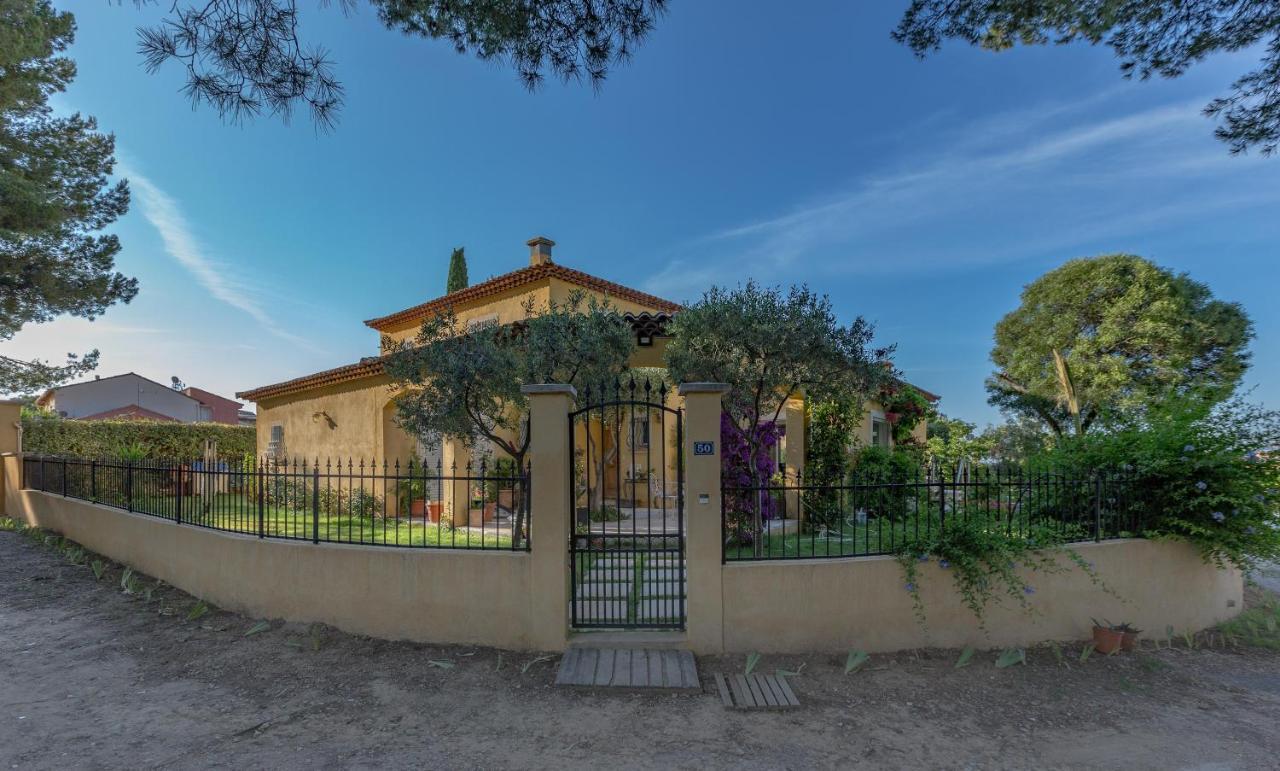 Villa De La Terre Blanche Sanary-sur-Mer Dış mekan fotoğraf